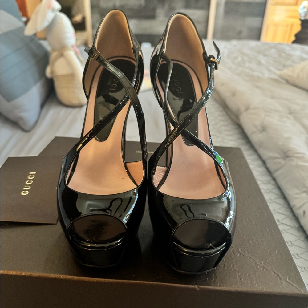 Gucci Black Patent Leather Platform Stiletto Heels - Picture 4 of 5